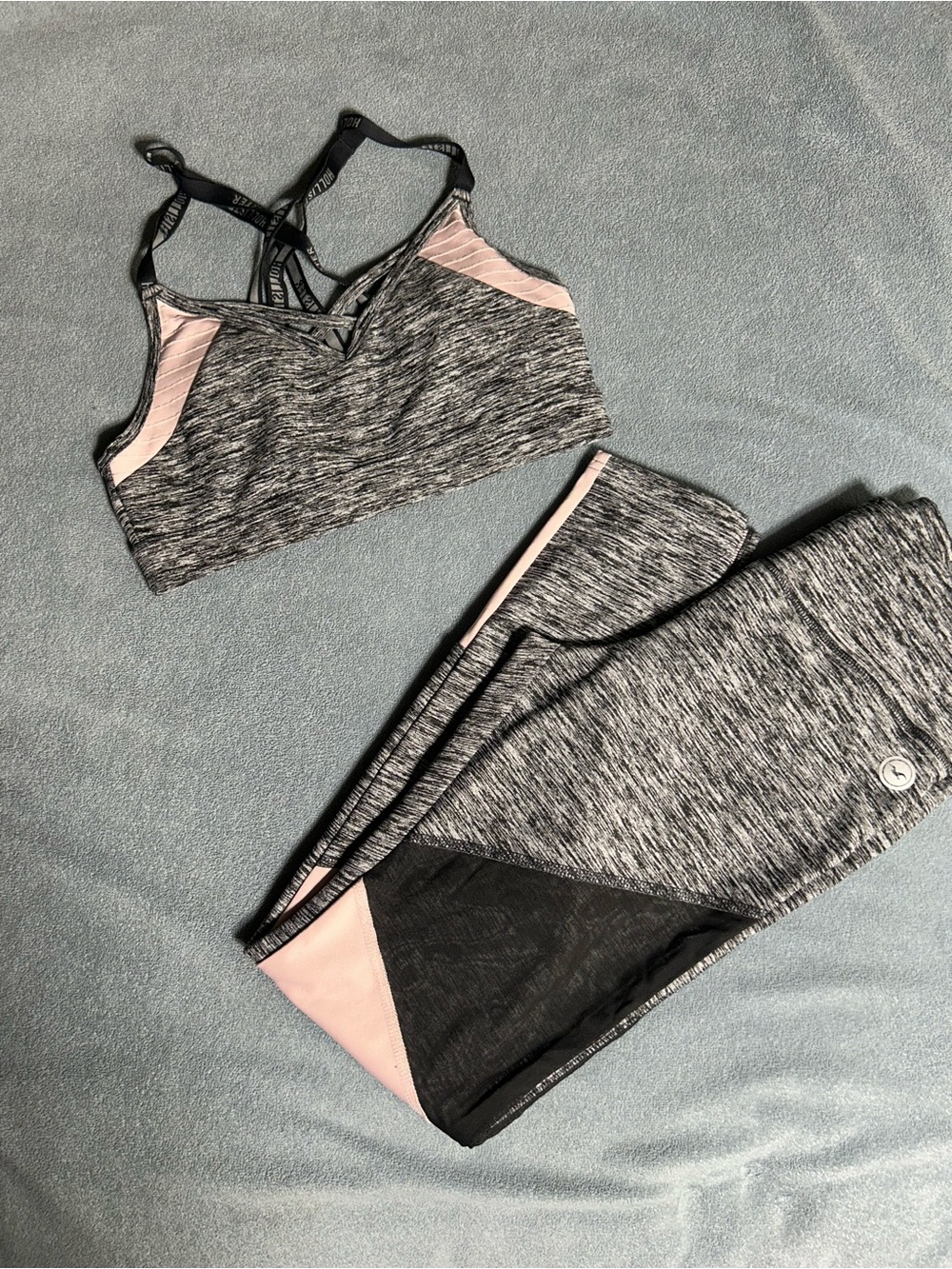 Hollister Heathered Gray Sports Bra & Legging Set with Pink Accents